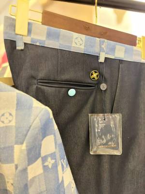 Костюм мъжки сако и панталон LV kod 1022