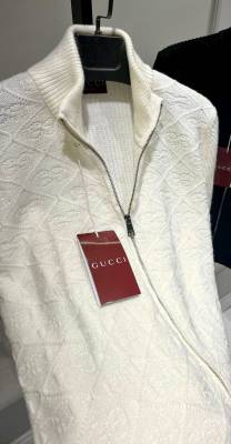 МЪЖКА ЖИЛЕТКА GUC КОД 1081