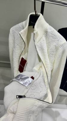 МЪЖКА ЖИЛЕТКА GUC КОД 1081