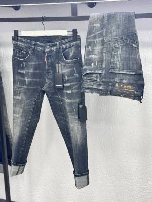 Мъжки дънки dsq batal kod 1196