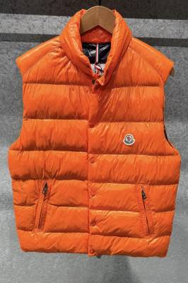 мъжки елек monc код 1100