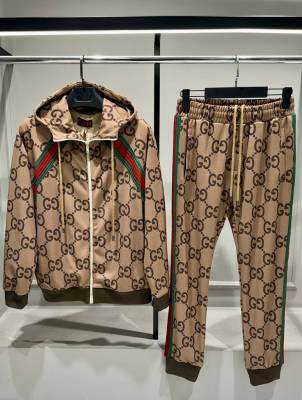 Мъжки сет GUC kod 1027