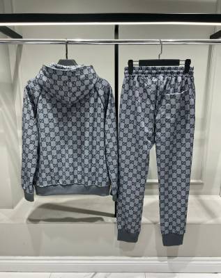 Мъжки сет GUCC kod 1070