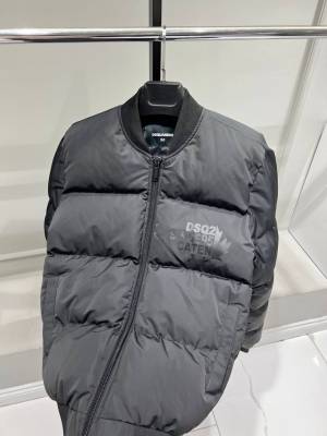 МЪЖКО ЗИМНО ЯКЕ DSQ КОД 1012