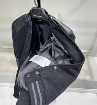 МЪЖКО ЗИМНО ЯКЕ DSQ КОД 988